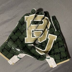 Baylor bears football gloves